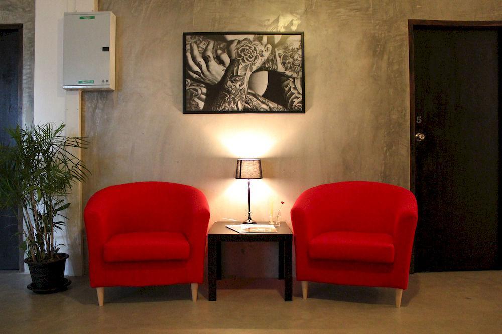 Kama Bangkok Bed & Breakfast Екстериор снимка