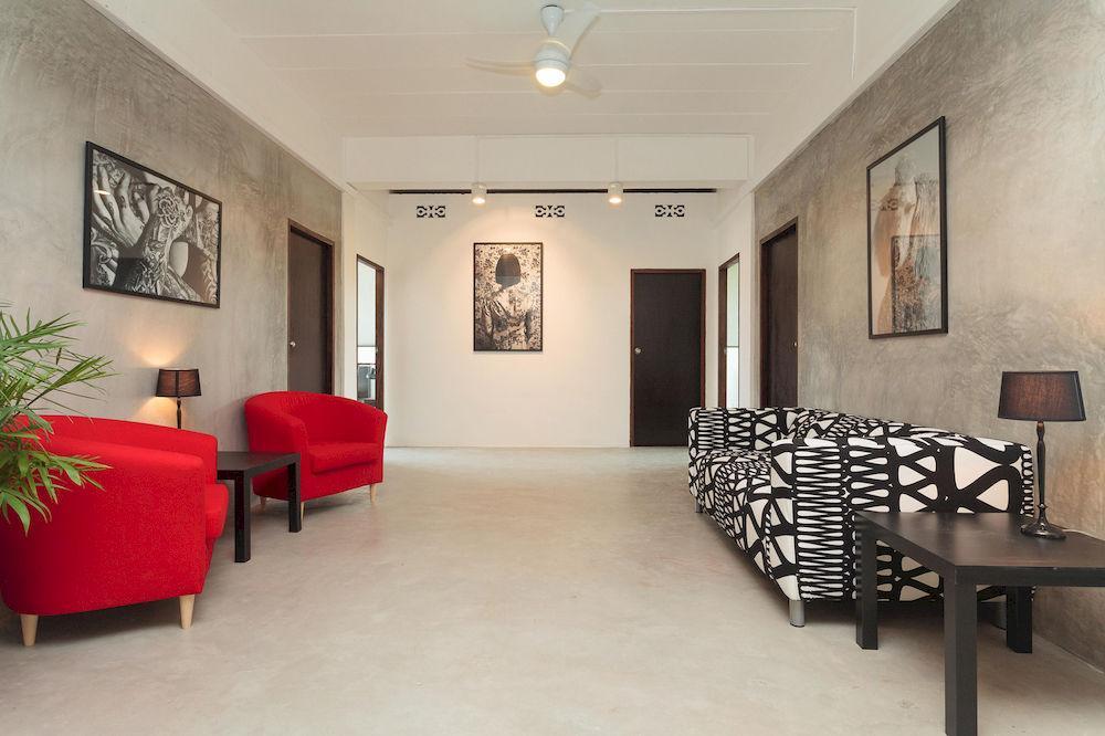 Kama Bangkok Bed & Breakfast Екстериор снимка